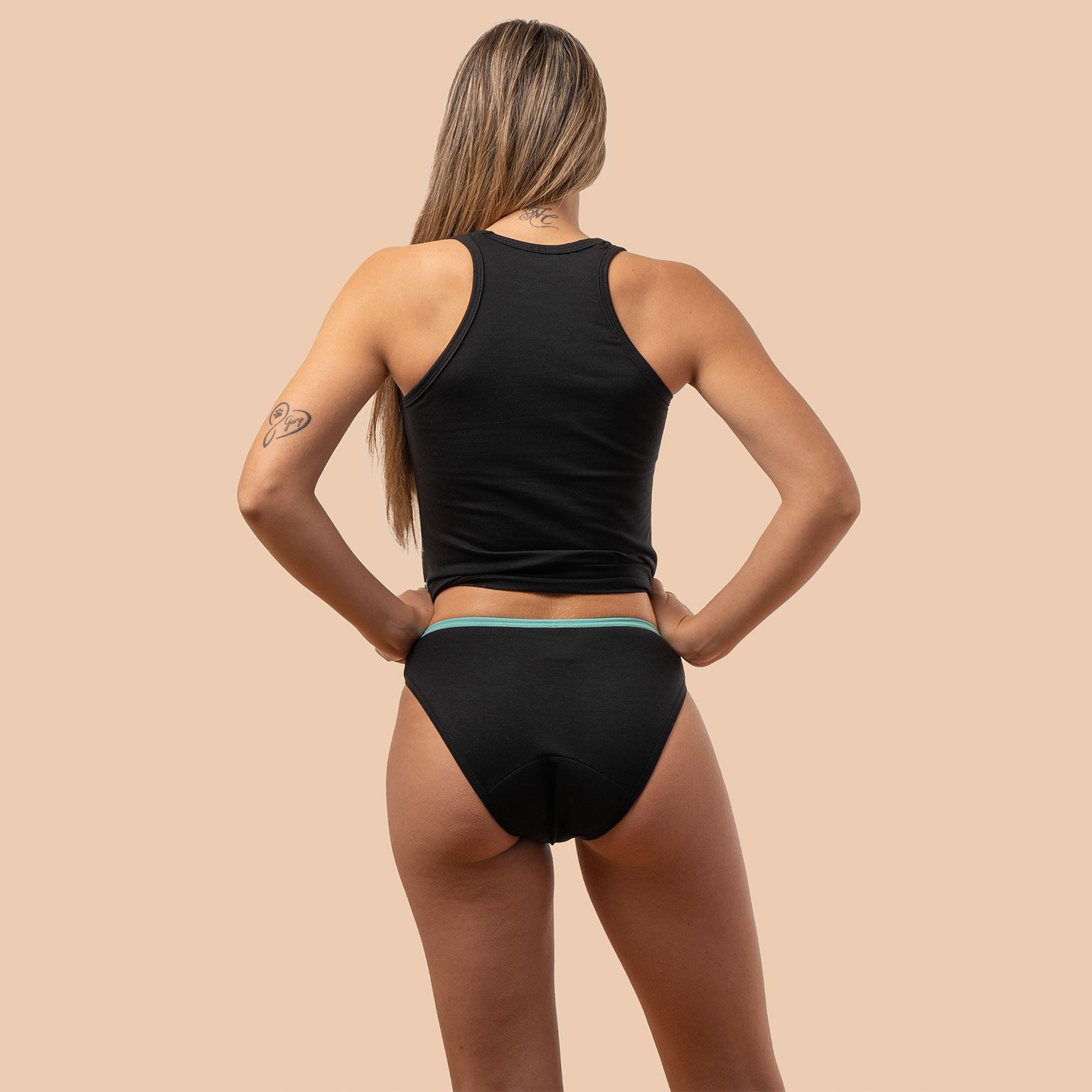 ATENEA PLUS. Braguita con tiro bajo - Imagen 2
